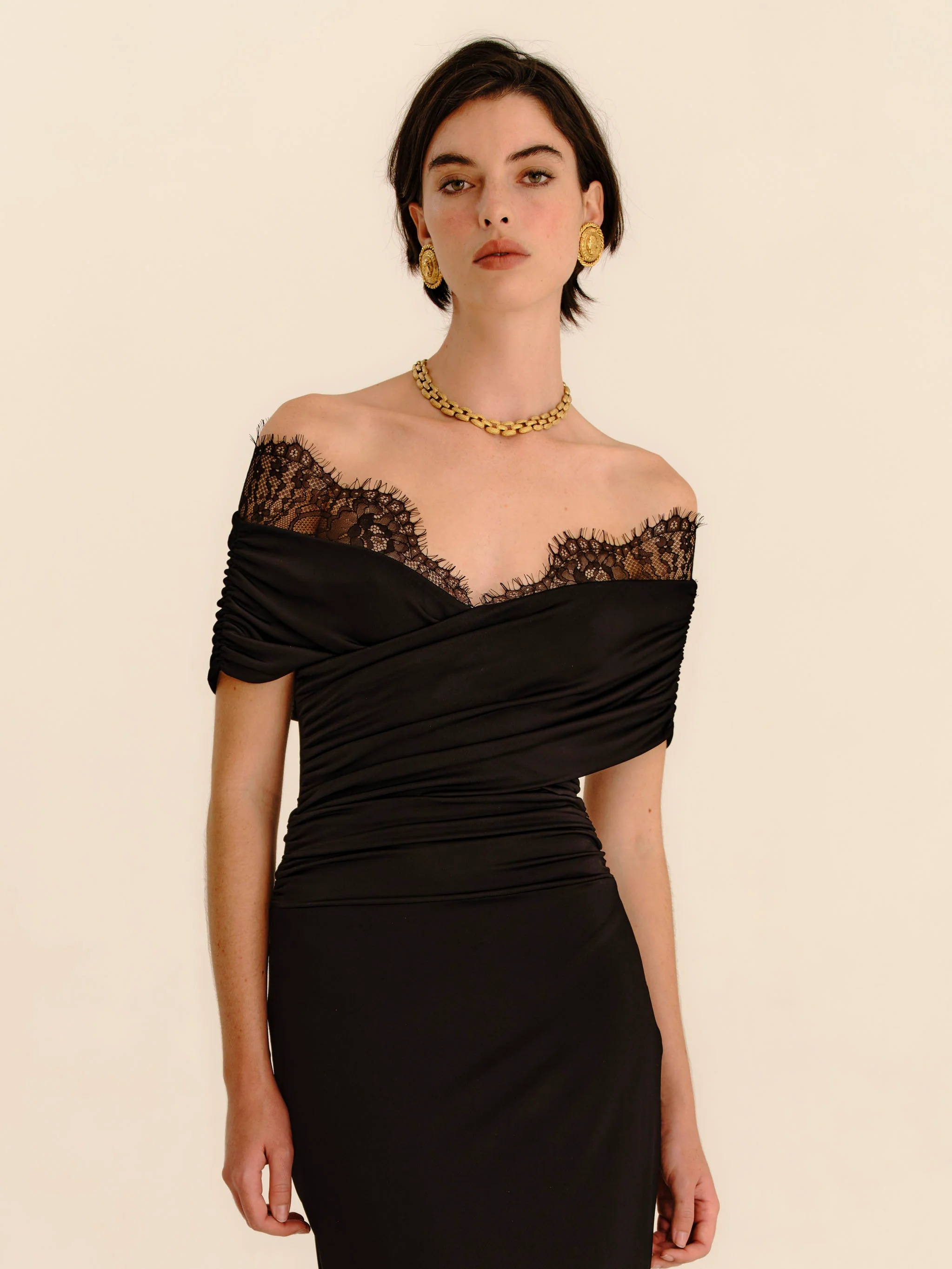 Iris Lace Trim Skirt - Jet Black - Image 5